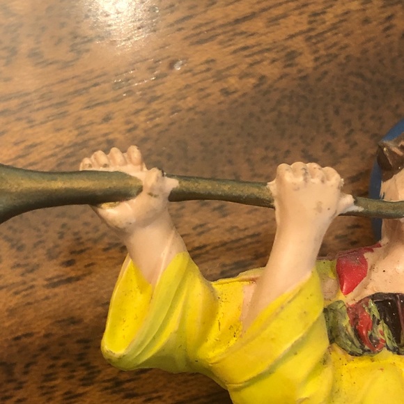 Vintage Italian Nativity Figure Plastic Replacement Shephard Boy Playing Horn - Picture 10 of 16